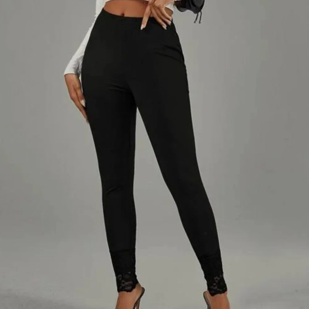 Black Lace Hem Leggings in XS - Picture 1 of 3